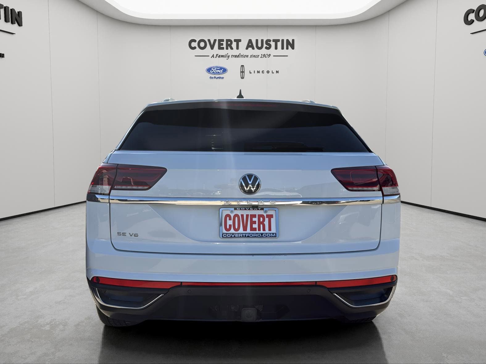 Used 2022 Volkswagen Atlas Cross Sport SE image 4