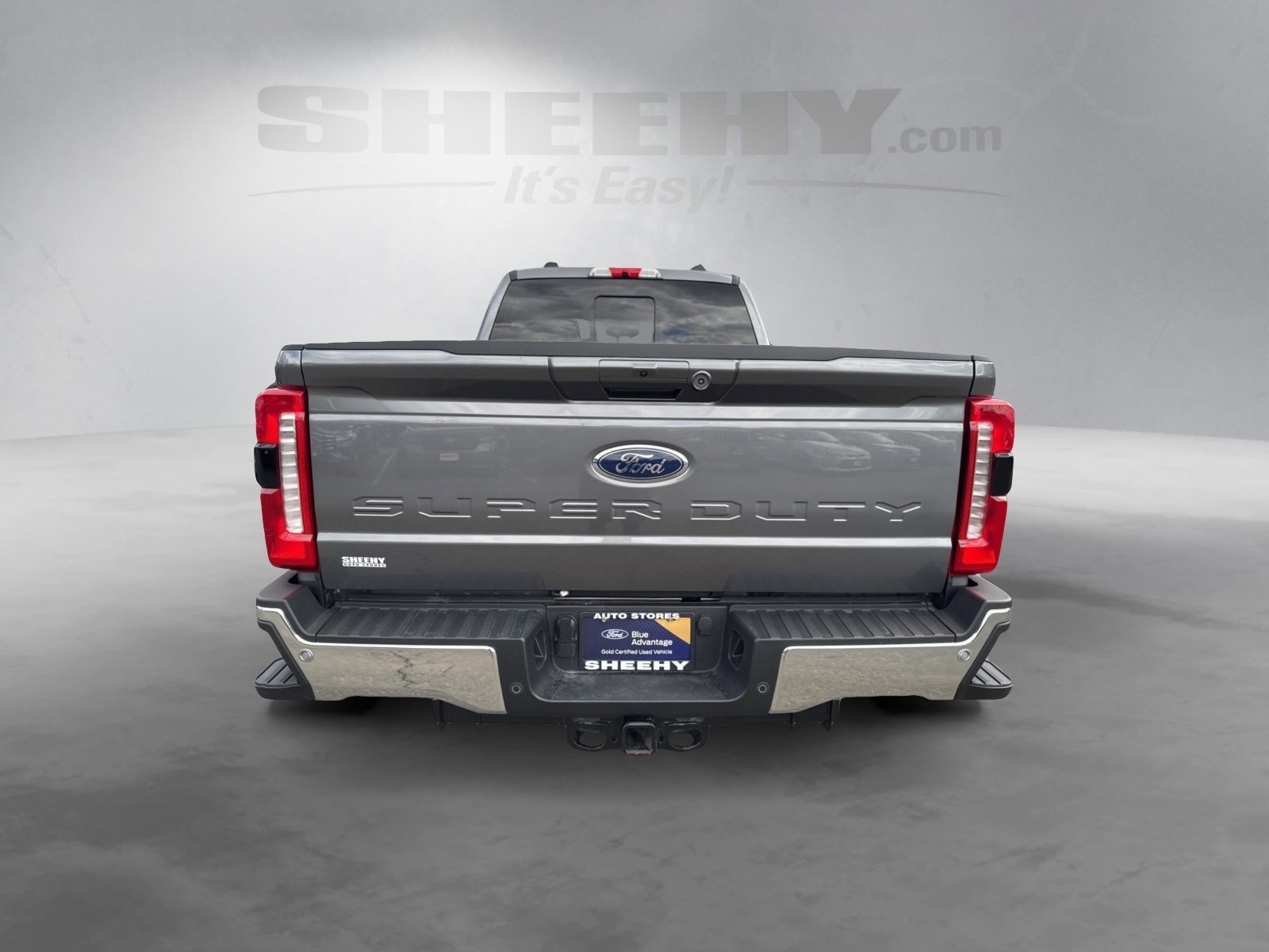 Certified 2024 Ford F250 Lariat w/ FX4 Off-Road Package image 4