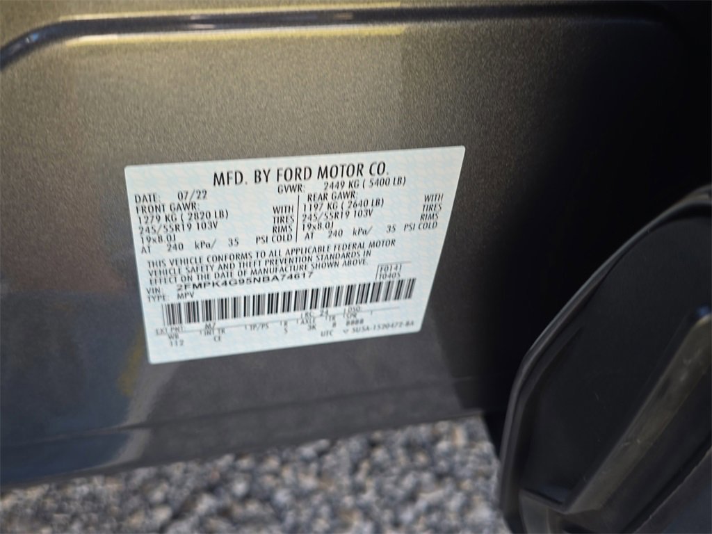 Certified 2022 Ford Edge SE w/ Black Appearance Package image 31