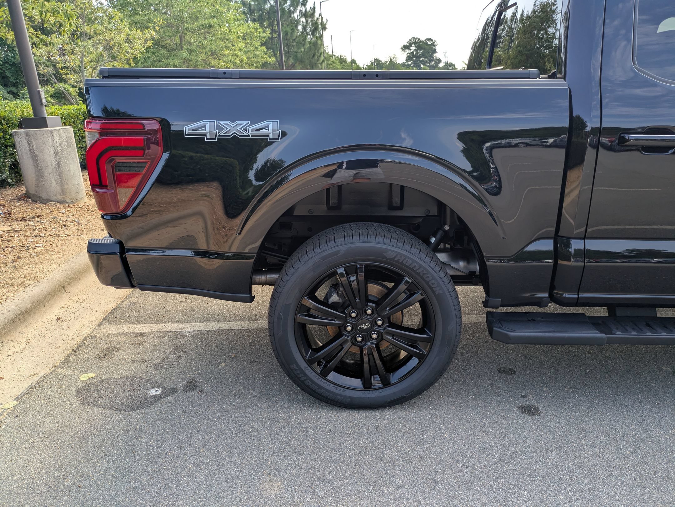 Certified 2024 Ford F150 Lariat w/ Equipment Group 502A High AWD/4WD image 39