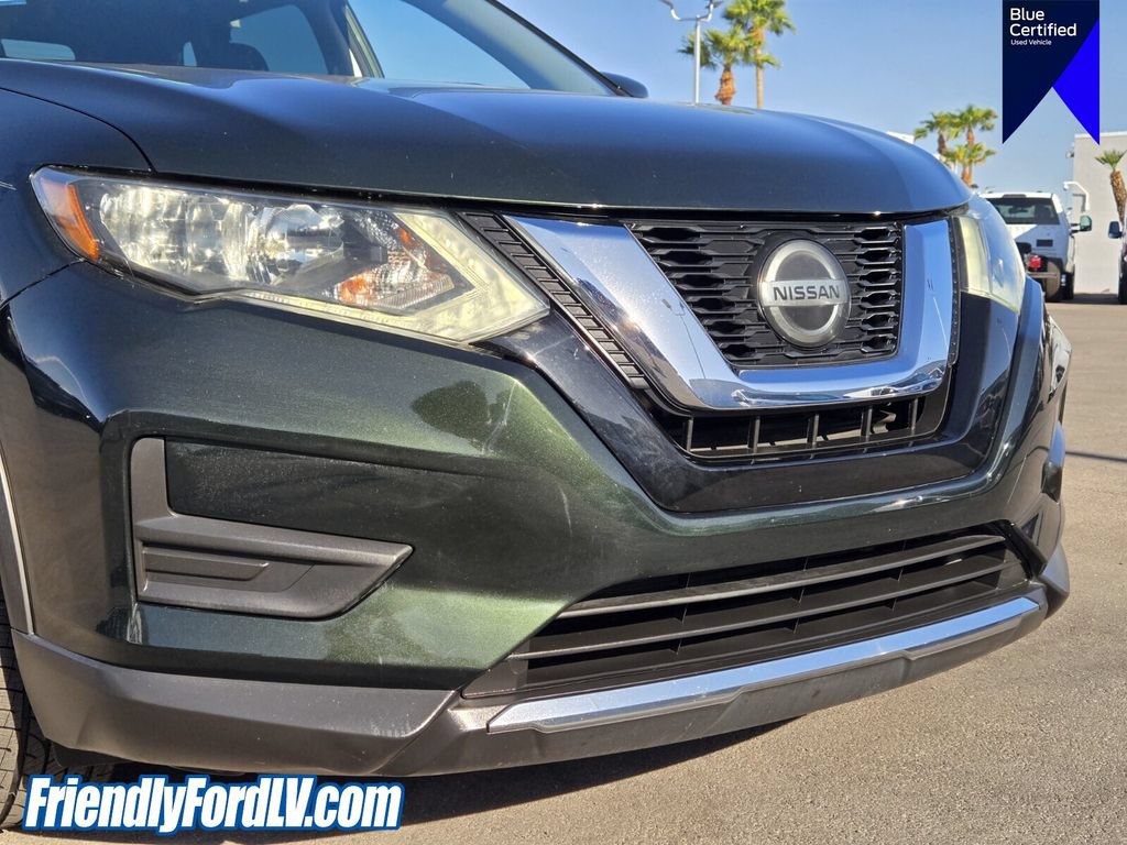 Used 2019 Nissan Rogue SV FWD image 9