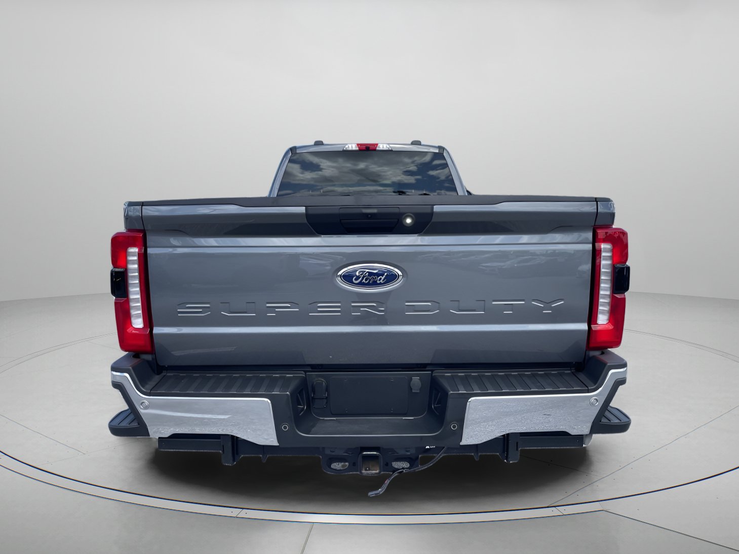 Certified 2024 Ford F350 XLT w/ 360-Degree Camera Package AWD/4WD image 4