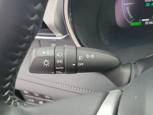 Used 2025 Toyota Highlander Platinum AWD/4WD image 16