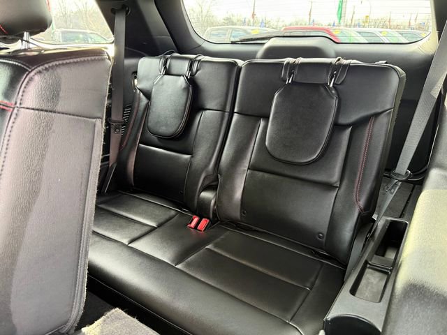 Certified 2023 Ford Explorer ST-Line w/ Class IV Trailer Tow Package image 10