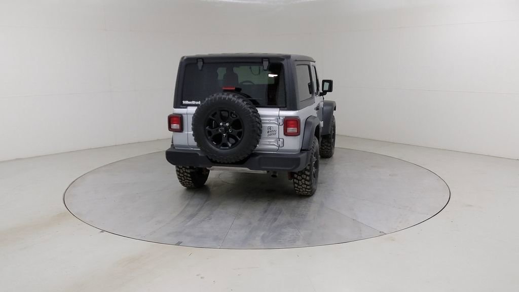 Used 2023 Jeep Wrangler Willys AWD/4WD image 13