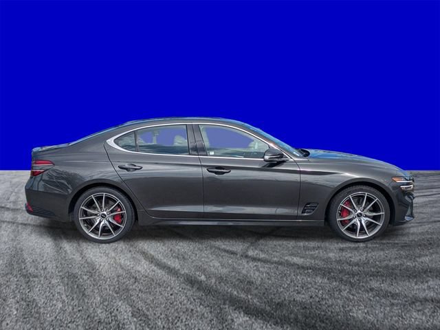 Used 2025 Genesis G70 2.5T RWD image 3