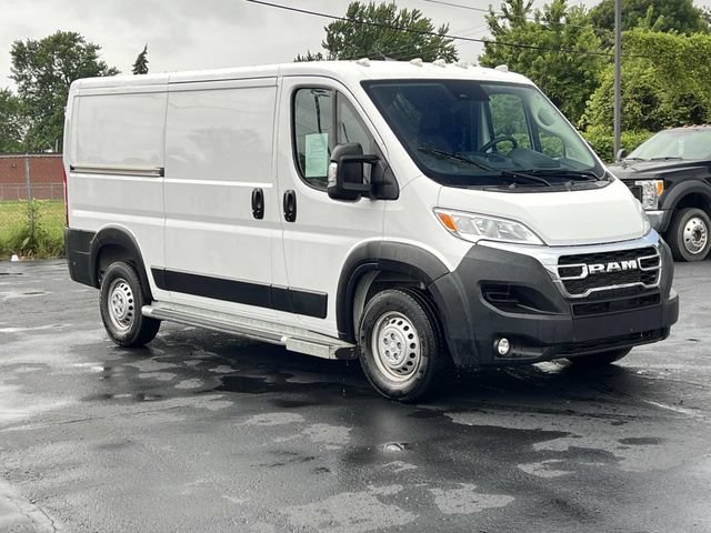Used 2025 RAM ProMaster 2500 w/ U-Haul Equipment Group FWD image 7