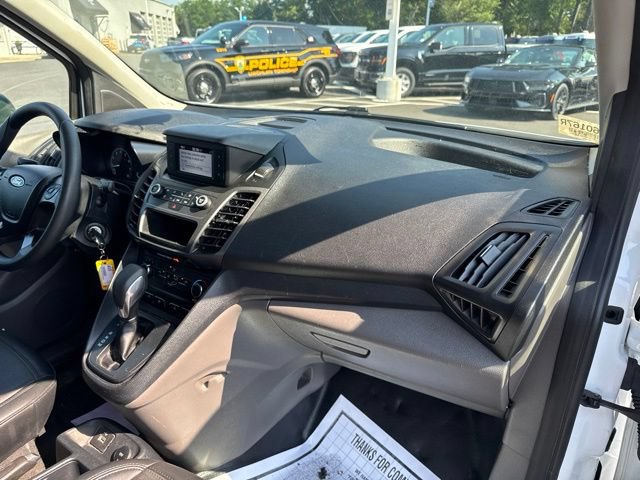 Certified 2022 Ford Transit Connect XL FWD image 15