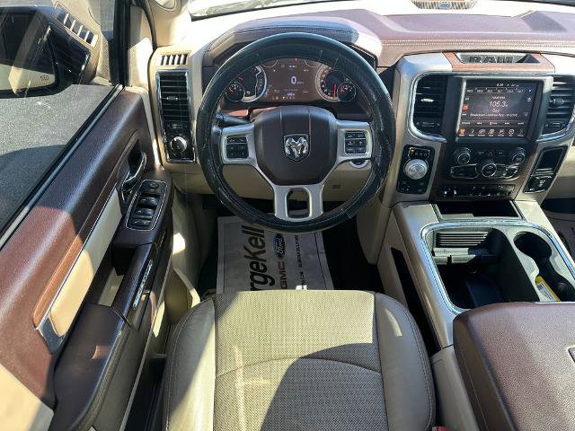 Used 2017 RAM 1500 Laramie w/ Convenience Group AWD/4WD image 6