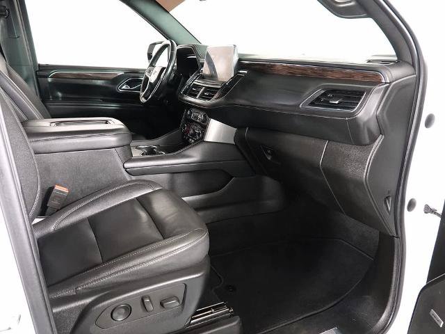 Used 2022 Chevrolet Suburban Z71 w/ Luxury Package AWD/4WD image 14