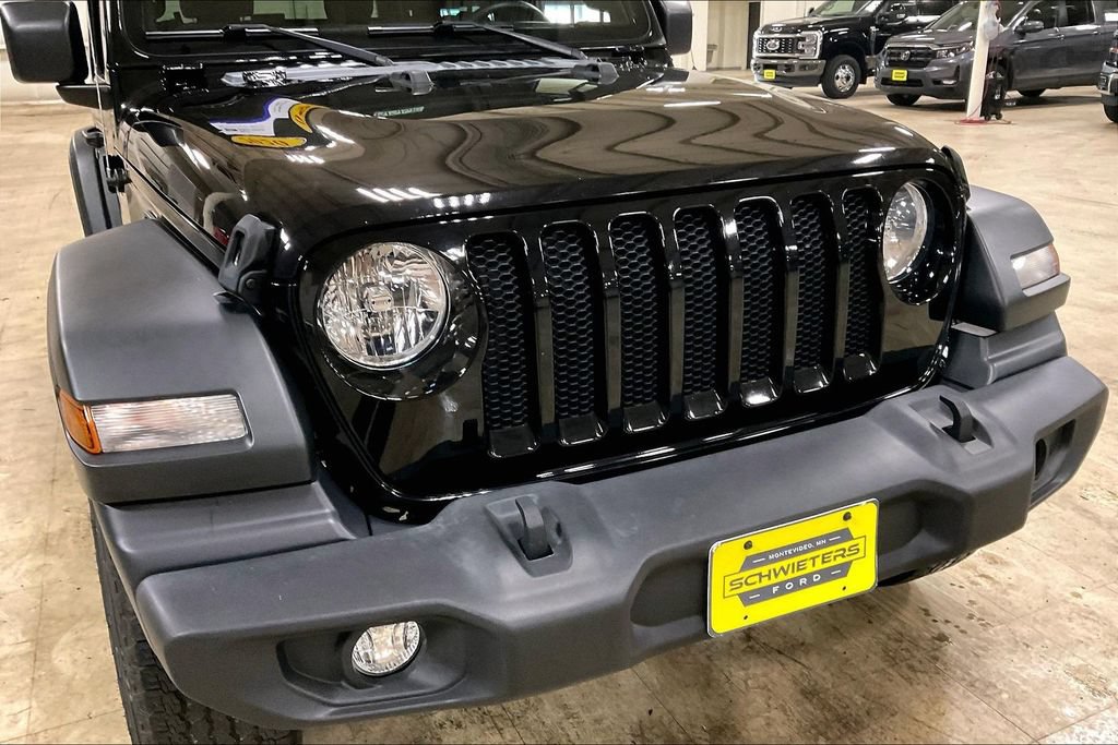 Used 2020 Jeep Wrangler Sport AWD/4WD image 28