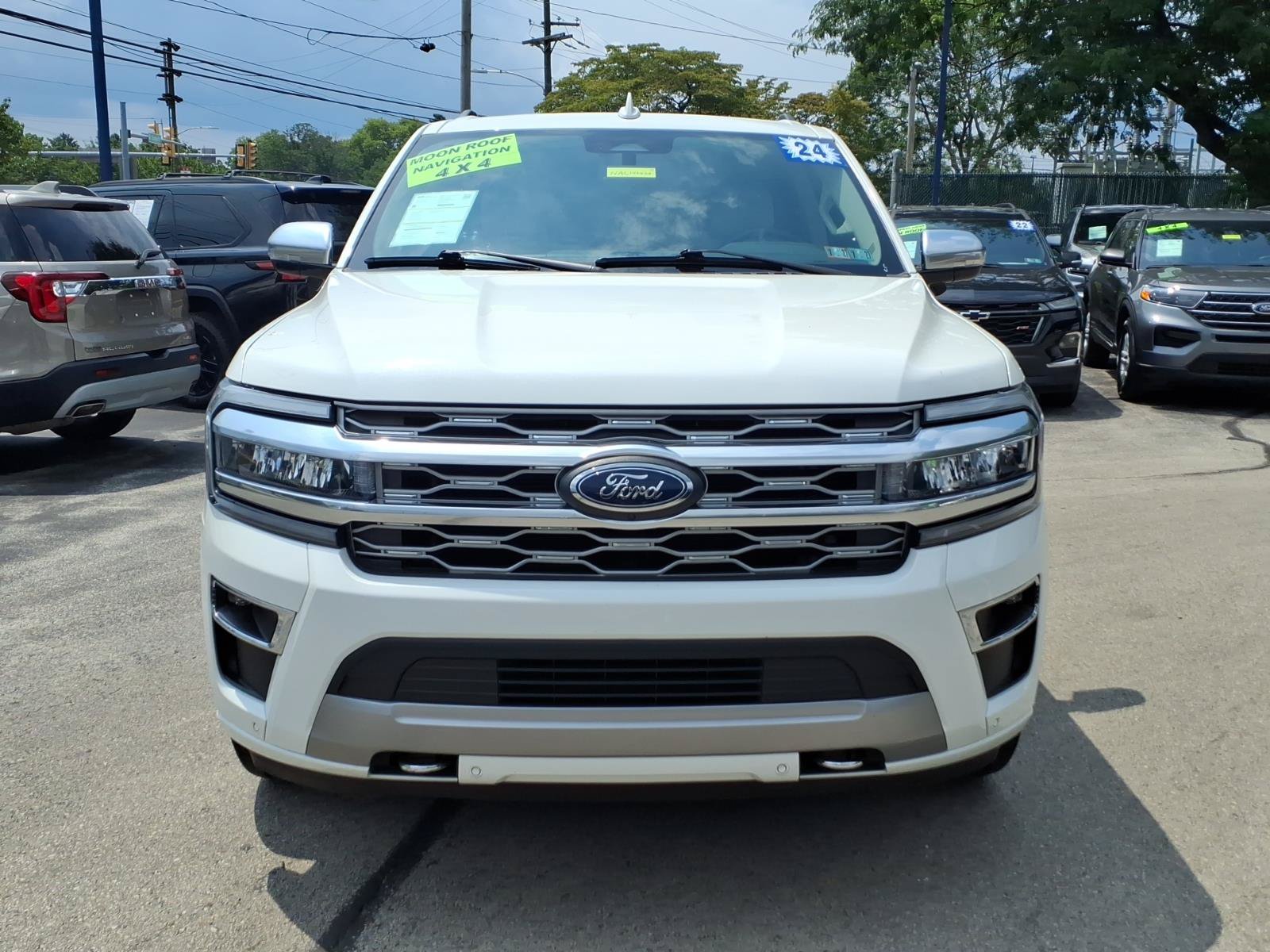 Certified 2024 Ford Expedition Max Platinum AWD/4WD image 9