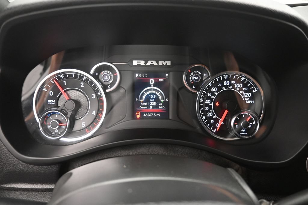 Used 2024 RAM 2500 Big Horn AWD/4WD image 3