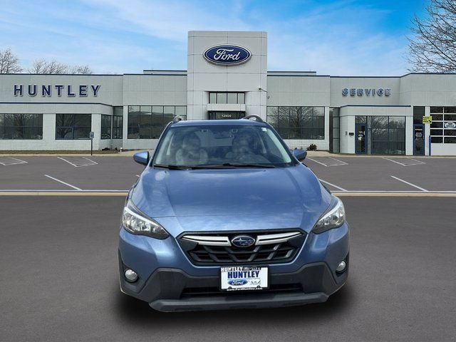 Used 2021 Subaru Crosstrek 2.0i Premium w/ Moonroof Package AWD/4WD image 2
