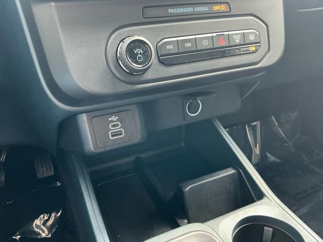 Certified 2025 Ford Maverick XL w/ Equipment Group 102A image 25