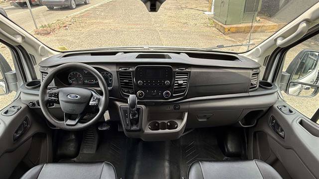 Certified 2023 Ford Transit 250 148 High Roof Extended RWD image 29