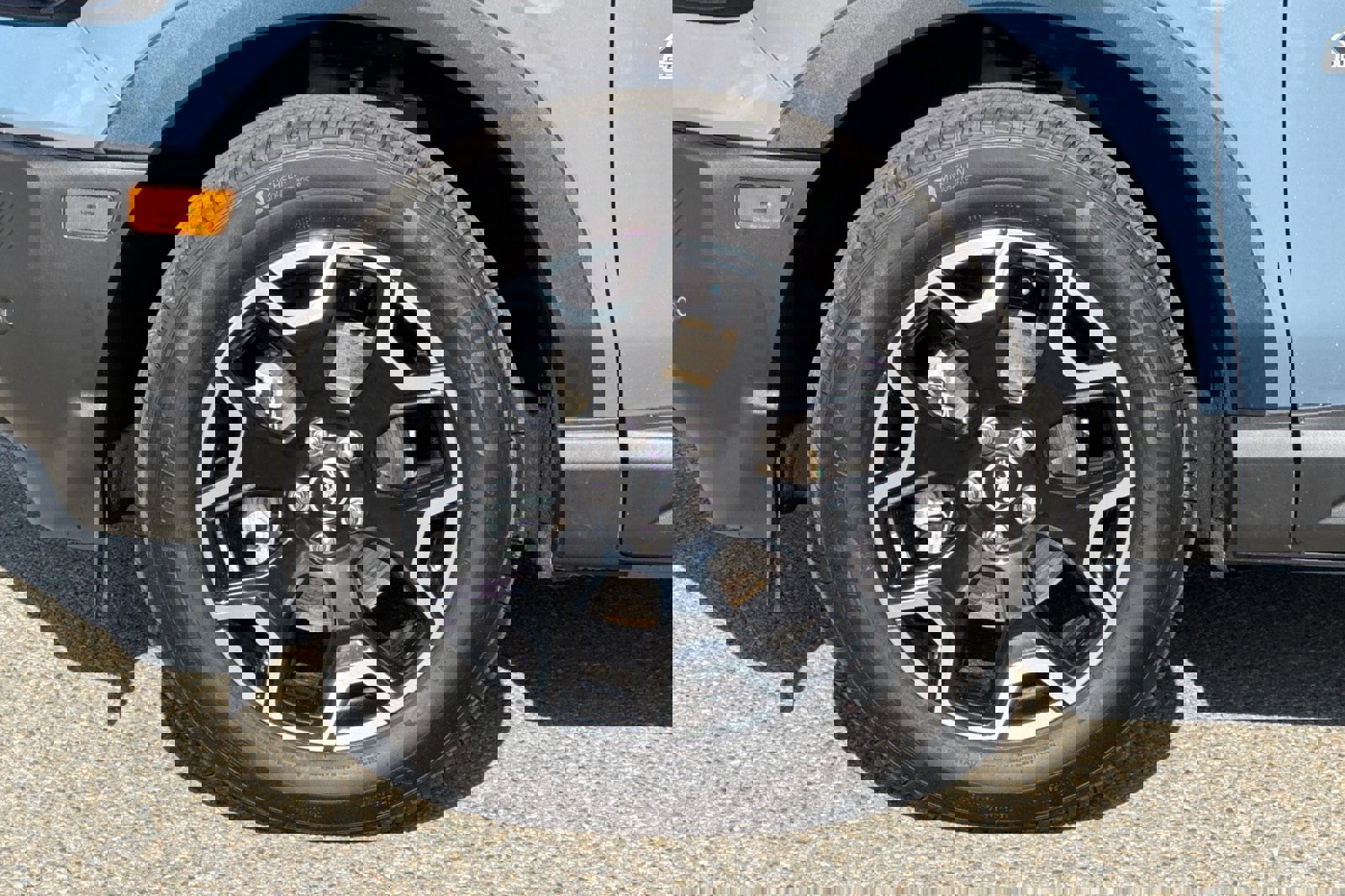 Certified 2025 Ford Bronco Sport Outer Banks w/ Outer Banks Tech Package+ image 28