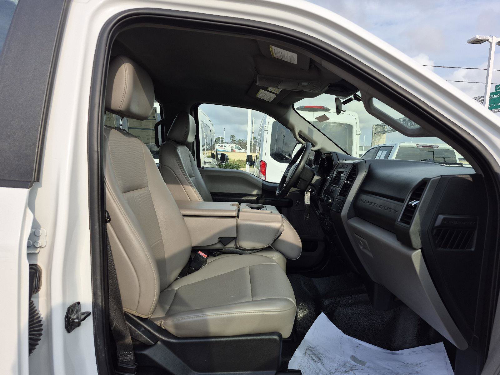 Certified 2020 Ford F250 XL w/ Power Equipment Group image 21