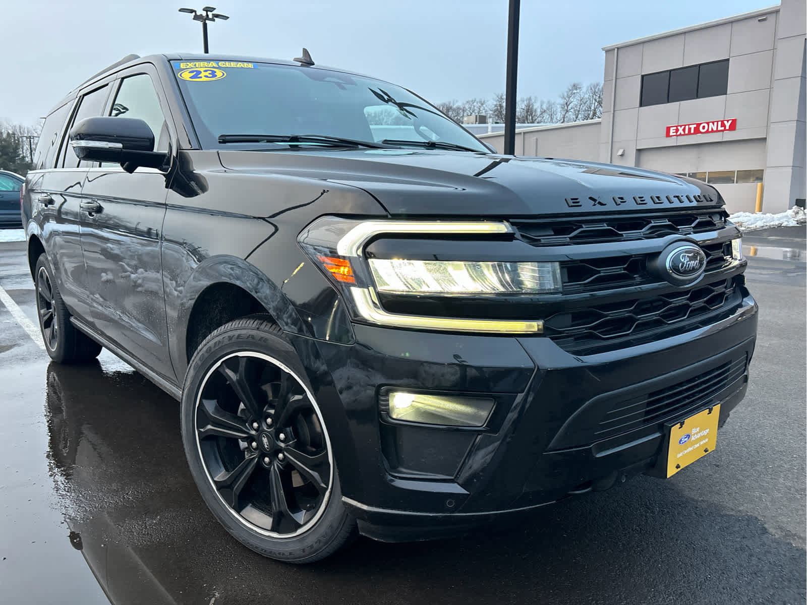 Certified 2023 Ford Expedition Limited image 7