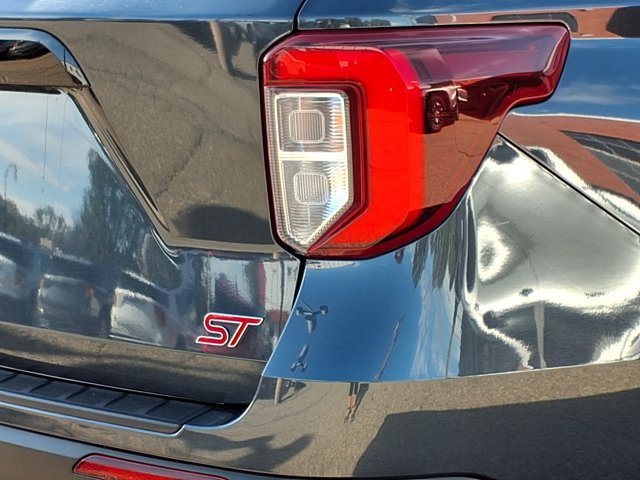 Certified 2022 Ford Explorer ST AWD/4WD image 27