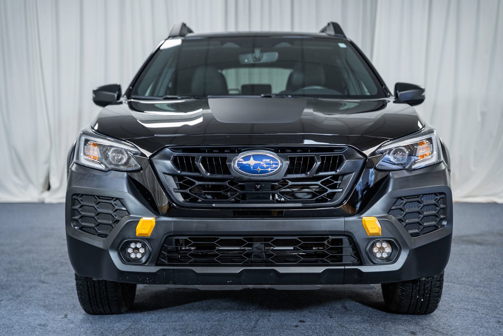 Used 2025 Subaru Outback Wilderness AWD/4WD image 2