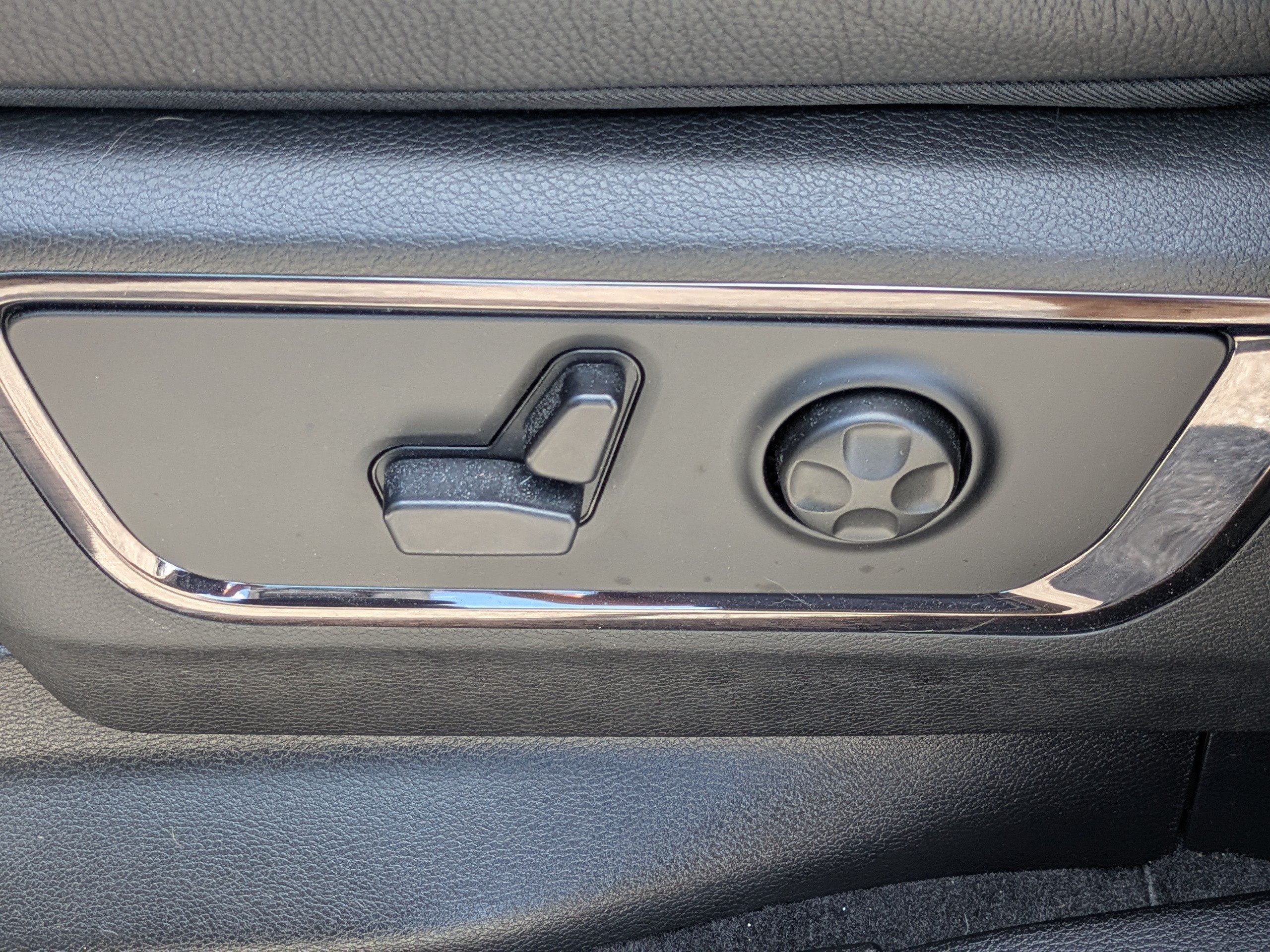 Used 2026 RAM 1500 Limited AWD/4WD image 19