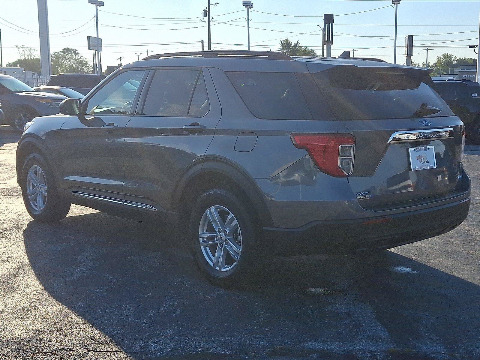 Certified 2023 Ford Explorer XLT AWD/4WD image 5