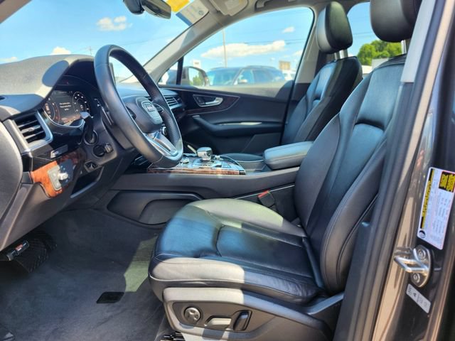 Used 2018 Audi Q7 3.0T Premium Plus w/ Premium Plus Package AWD/4WD image 19