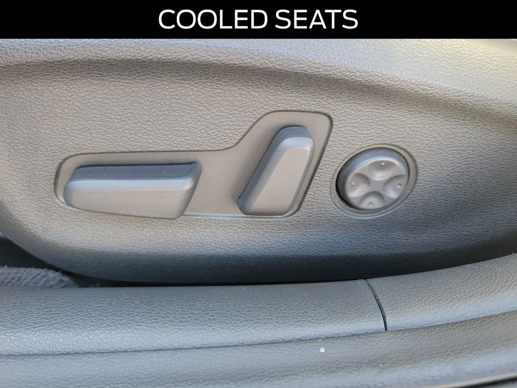 Used 2018 Hyundai Sonata Limited image 15