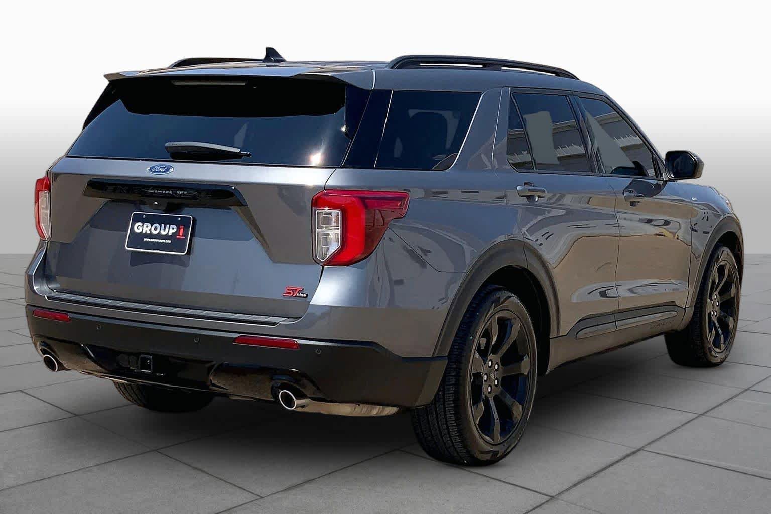 Certified 2023 Ford Explorer ST-Line w/ Class IV Trailer Tow Package RWD image 13