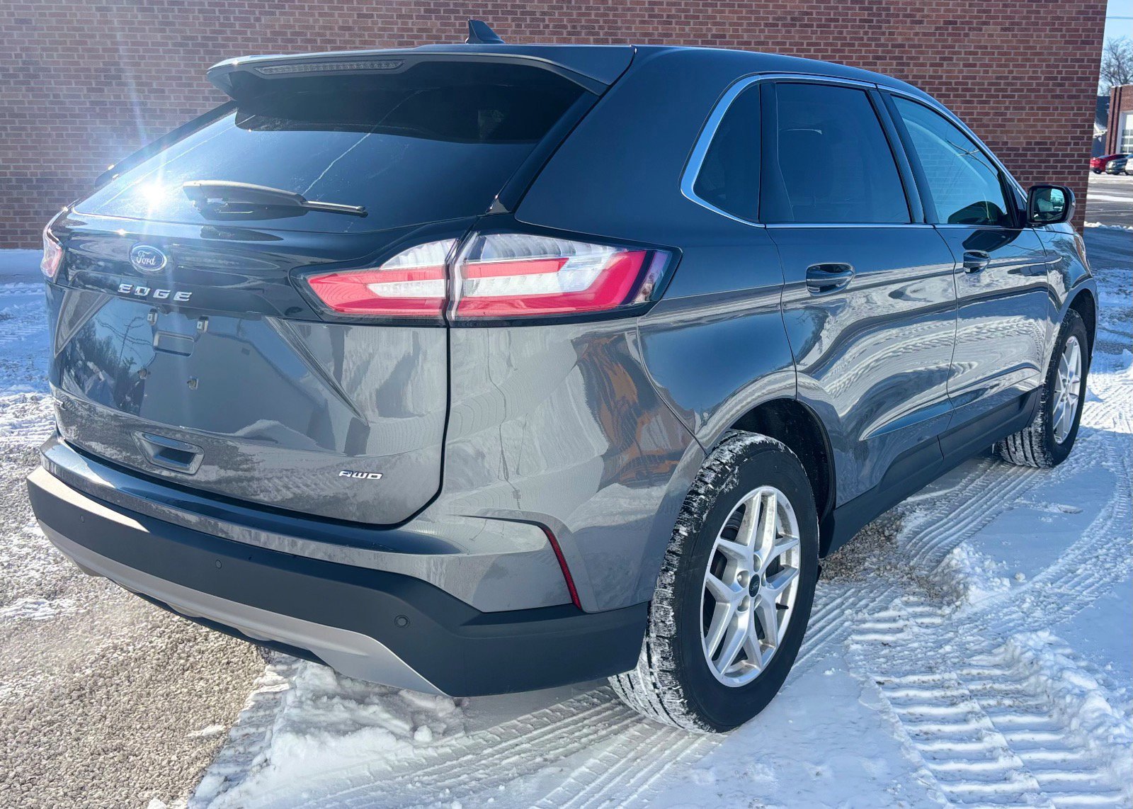 Certified 2024 Ford Edge SEL w/ Convenience Package image 5