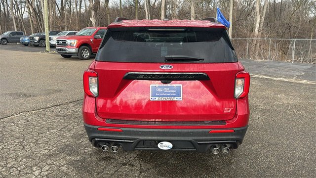 Certified 2023 Ford Explorer ST w/ Equipment Group 401A image 4