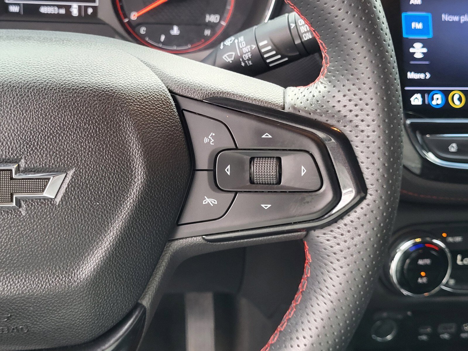 Used 2023 Chevrolet TrailBlazer RS w/ Convenience Package FWD image 28