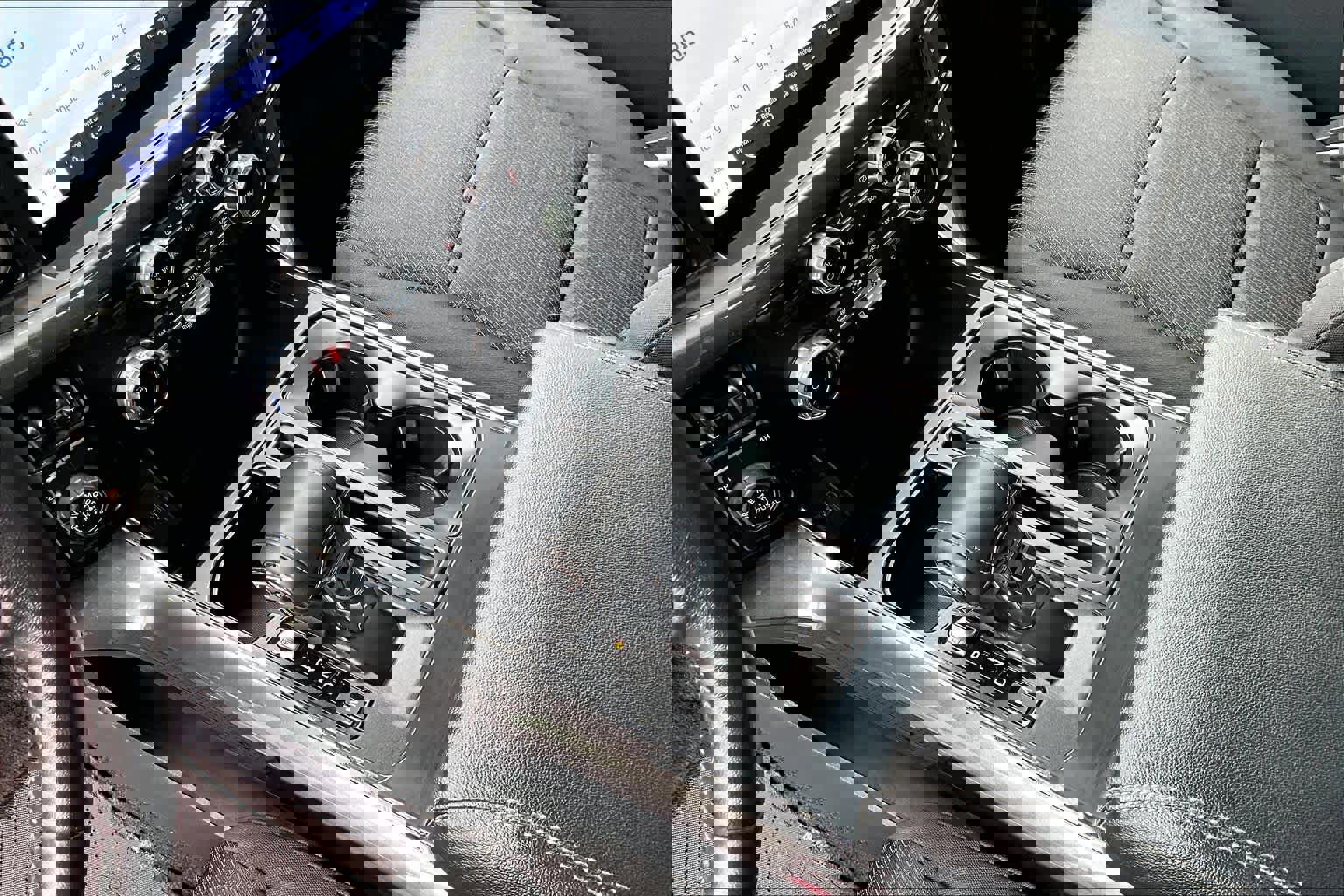 Certified 2022 Ford F150 XLT w/ Equipment Group 302A High image 18