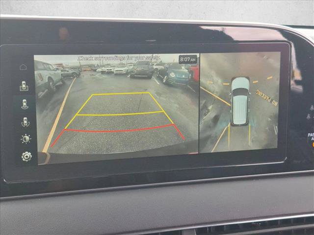 Used 2022 Hyundai Palisade Limited FWD image 13
