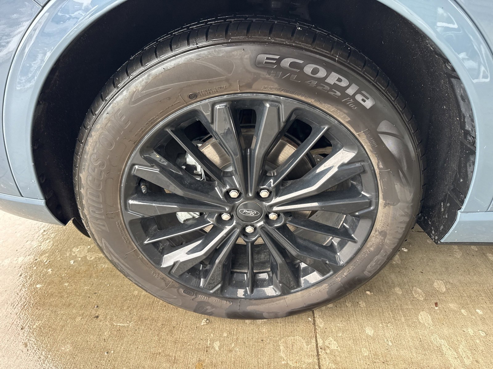 Certified 2024 Ford Escape ST-Line Elite w/ Premium Technology Package image 19