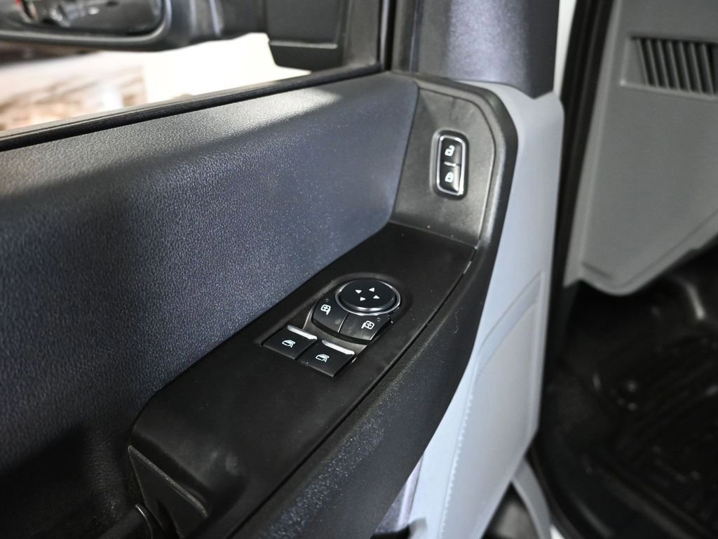Certified 2023 Ford F450 XL w/ XL Chrome Package image 14