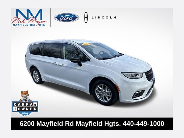 Used 2024 Chrysler Pacifica Touring-L