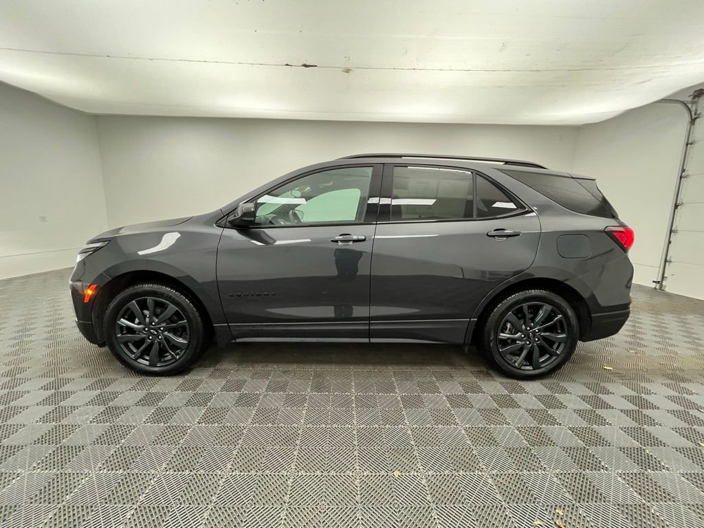 Used 2023 Chevrolet Equinox RS image 6