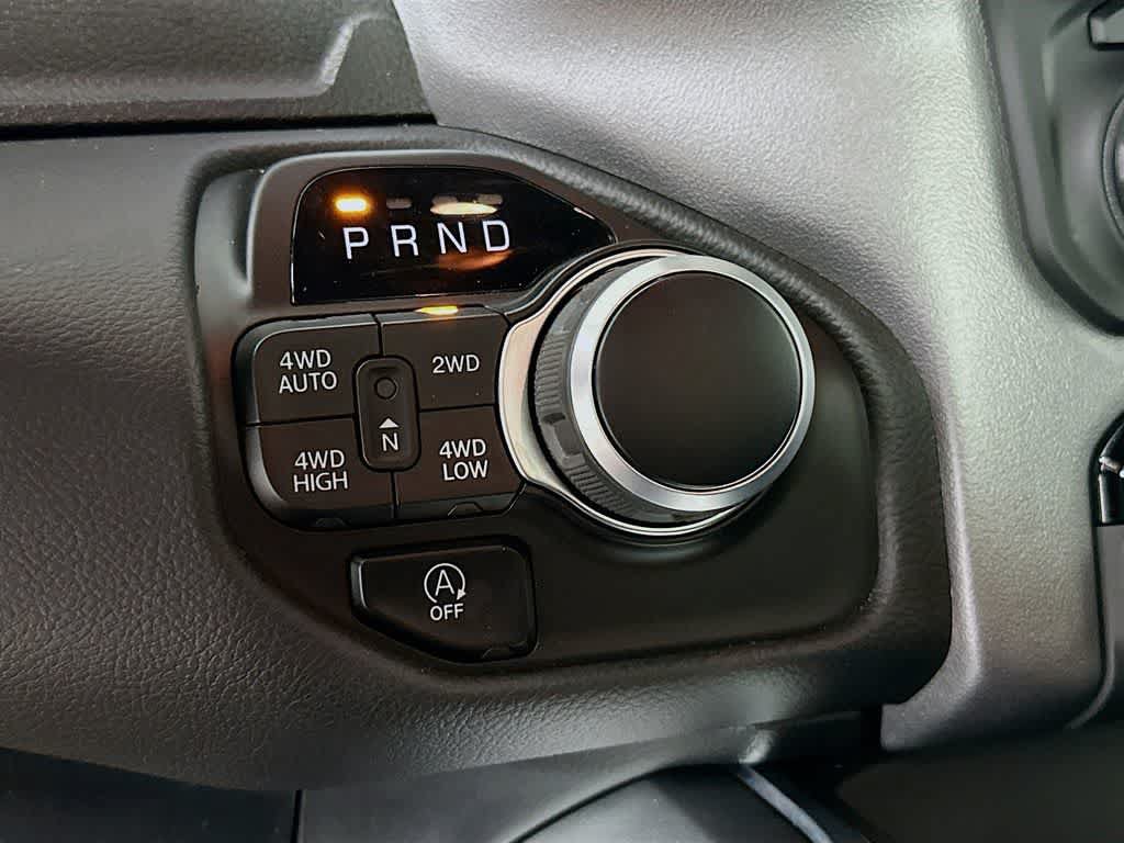 Used 2024 RAM 1500 Big Horn AWD/4WD image 19