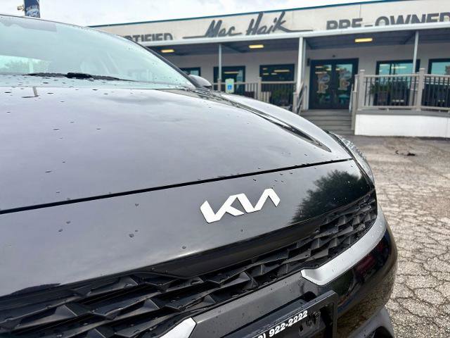 Used 2022 Kia Forte LXS FWD image 9