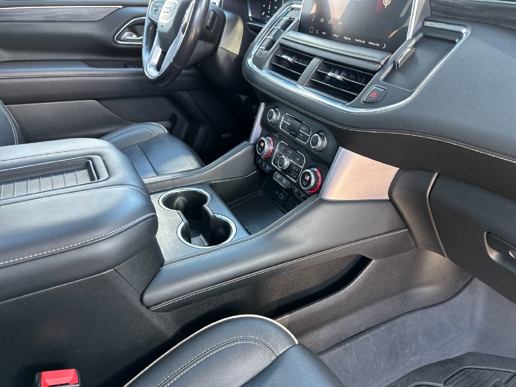Used 2023 GMC Yukon SLT RWD image 16