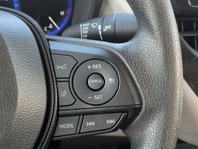 Used 2020 Toyota Corolla LE FWD image 23