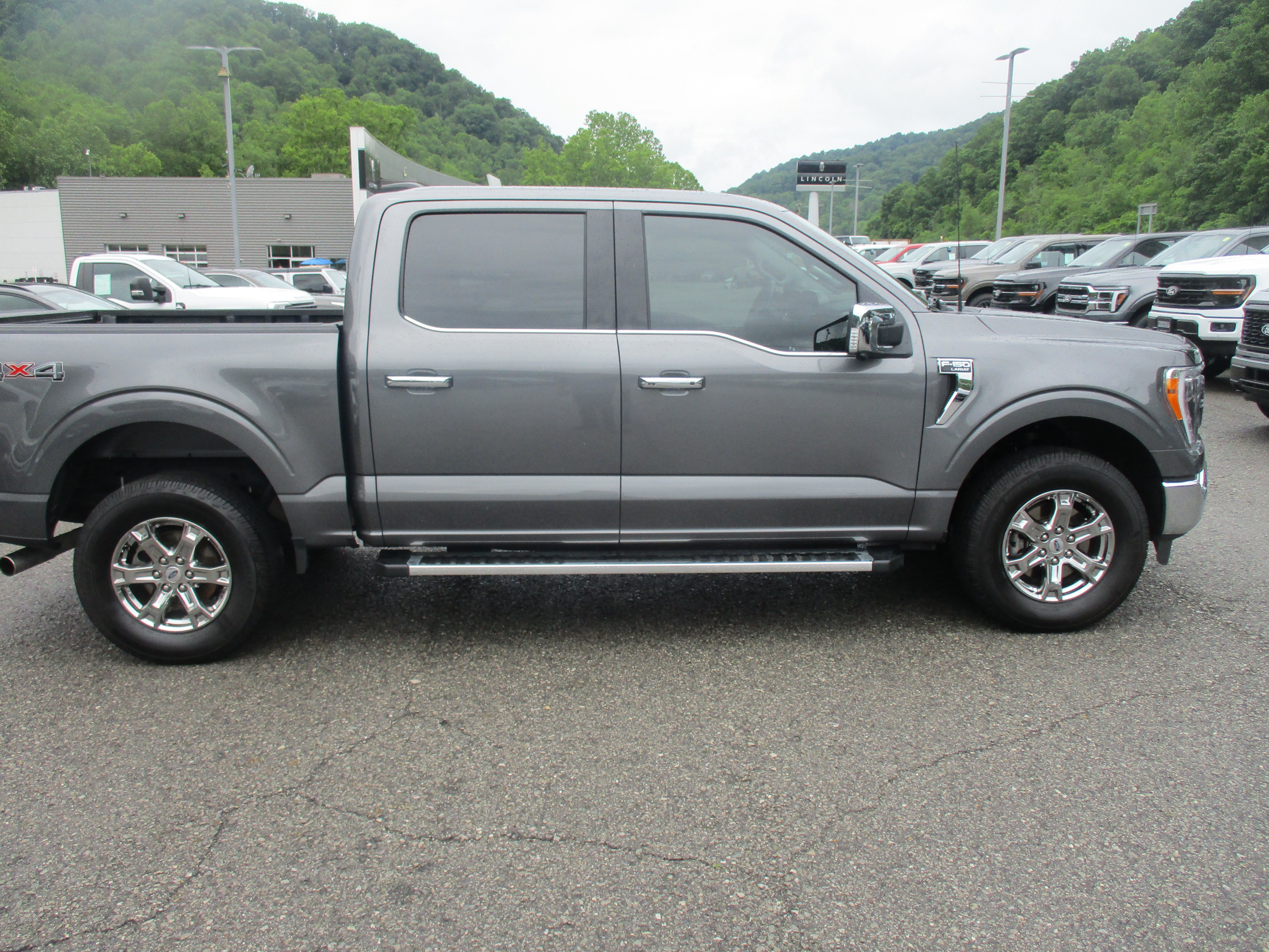 Certified 2023 Ford F150 Lariat w/ Trailer Tow Package AWD/4WD image 3