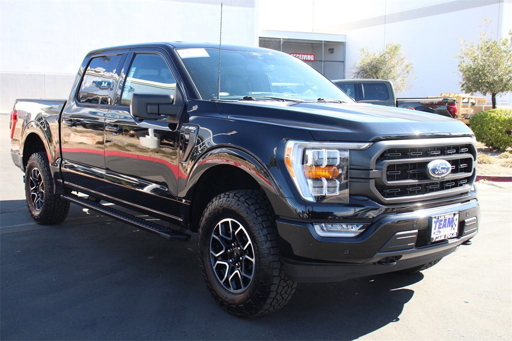 Certified 2022 Ford F150 XLT w/ Equipment Group 302A High image 10