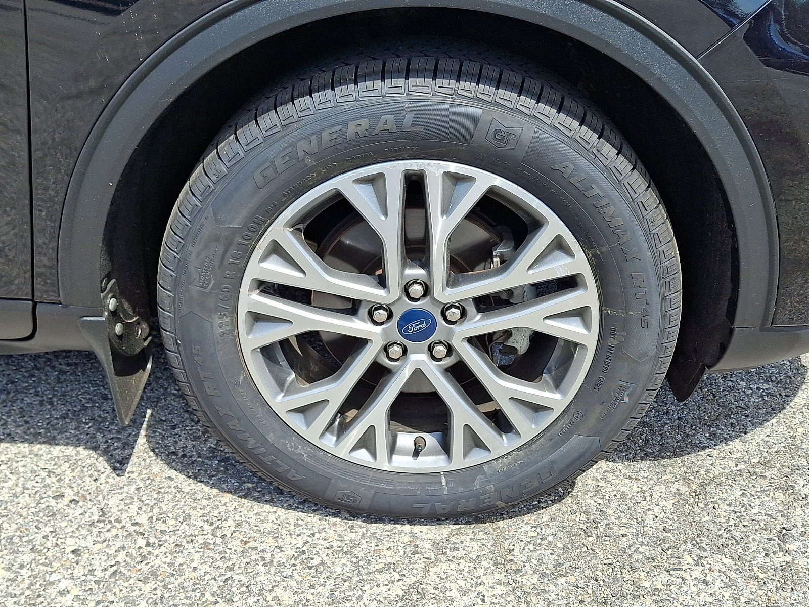Certified 2022 Ford Escape SEL AWD/4WD image 11