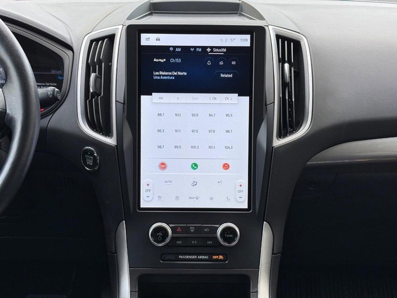 Certified 2023 Ford Edge SEL w/ Convenience Package image 11