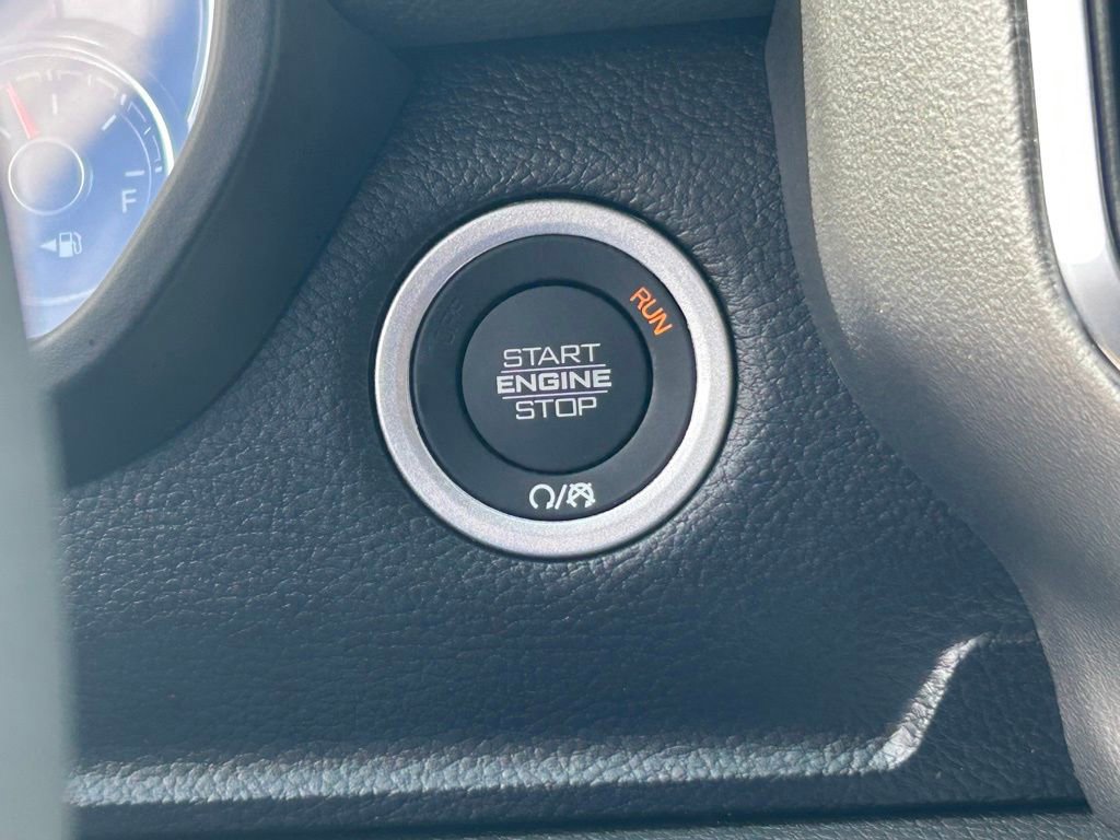 Used 2025 RAM 1500 Laramie image 89