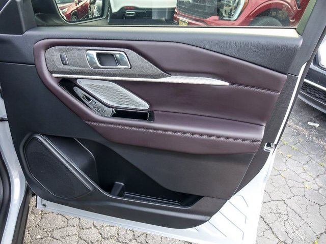 Certified 2026 Ford Explorer Platinum AWD/4WD image 33