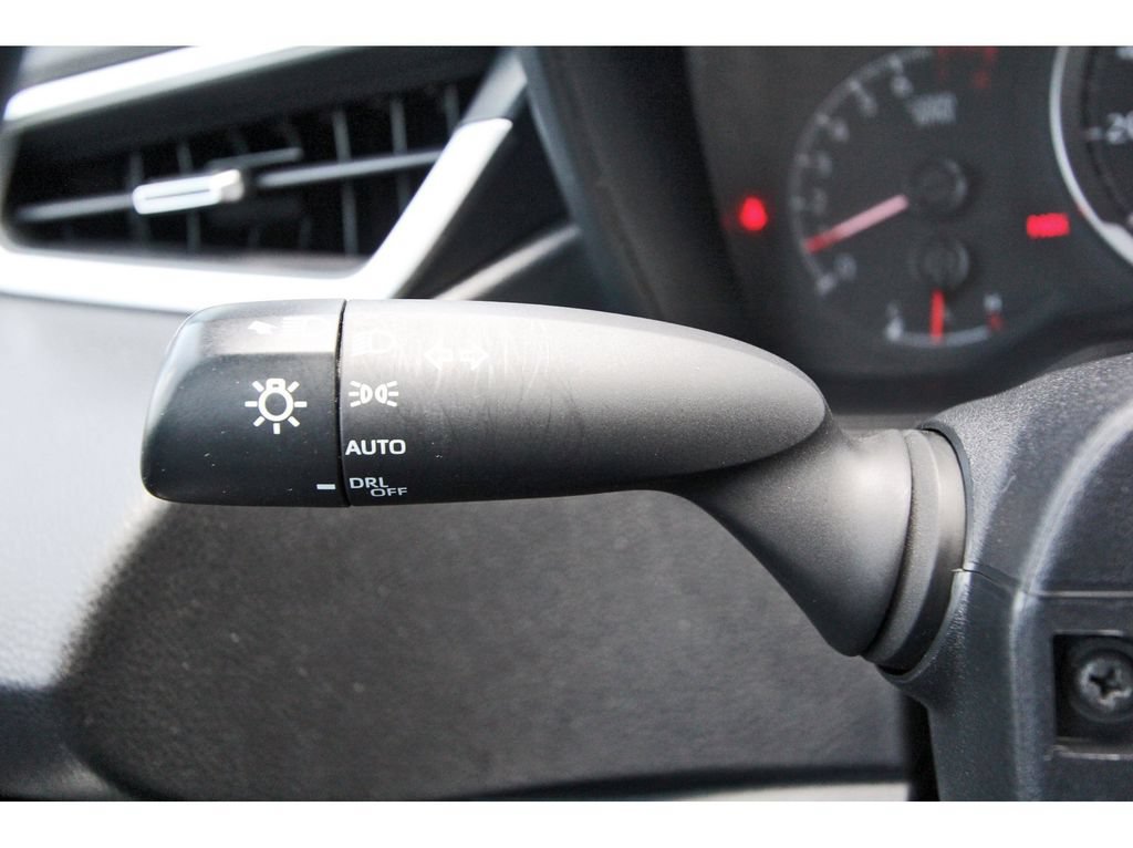 Used 2022 Toyota Corolla SE FWD image 16